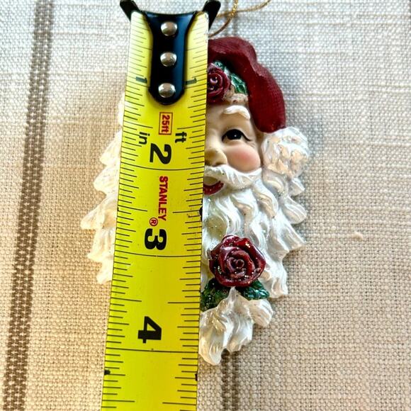 Vintage Santa Ornament with Roses in Beard, Shabby Chic Christmas Decor - Picture 7 of 12